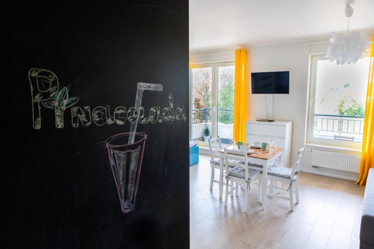 尤斯托尼莫斯基Apartament Sunset公寓 外观 照片